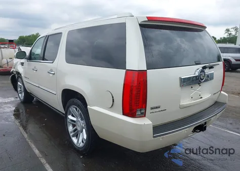 2010 Cadillac Escalade Esv Platinum Edition из США, поврежденный, VIN 1GYUKKEF8AR256947